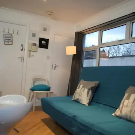 Apartasuites London Emerald Exterior photo